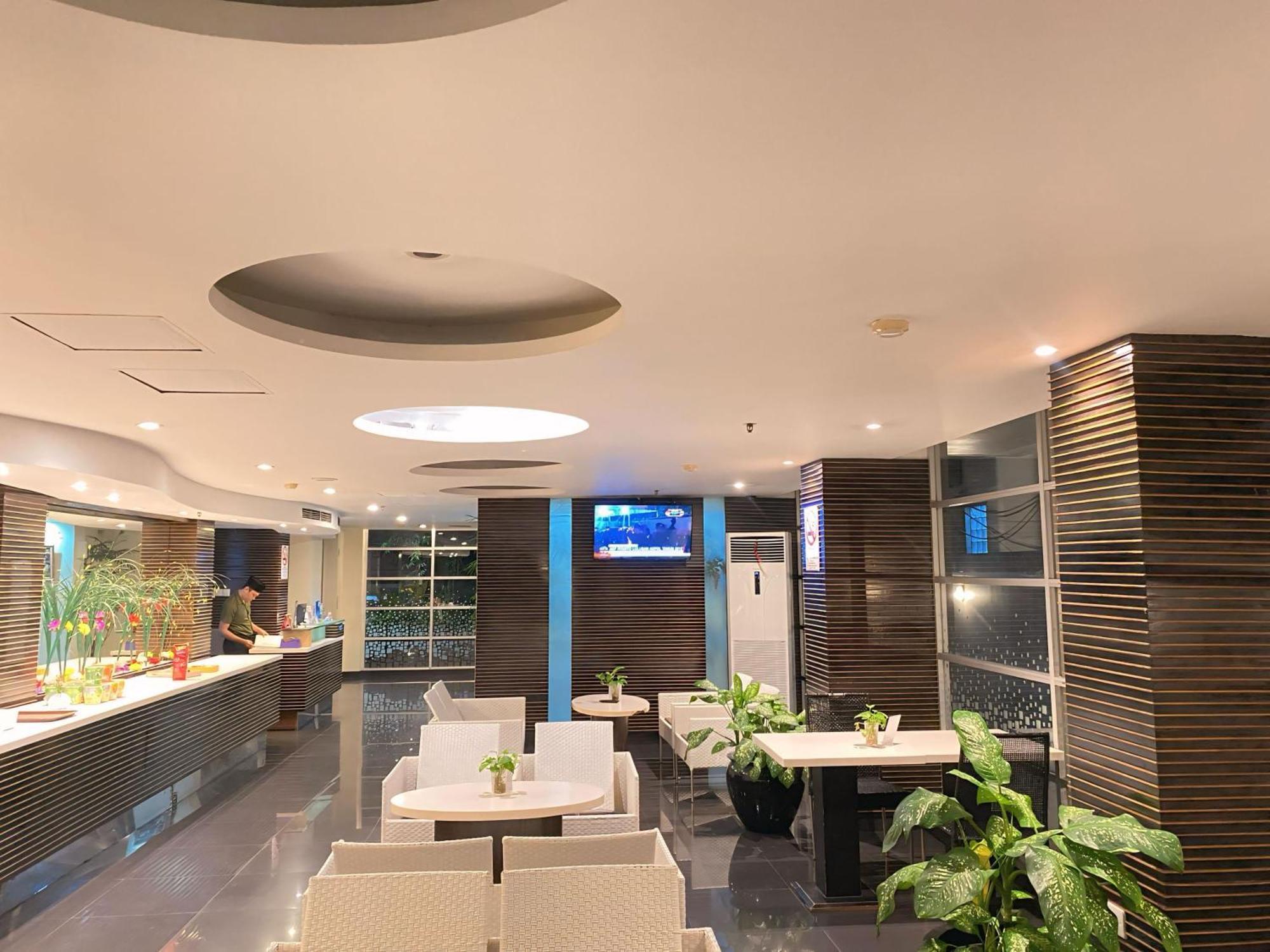 Studio One Thamrin Hotel Jakarta Exterior foto