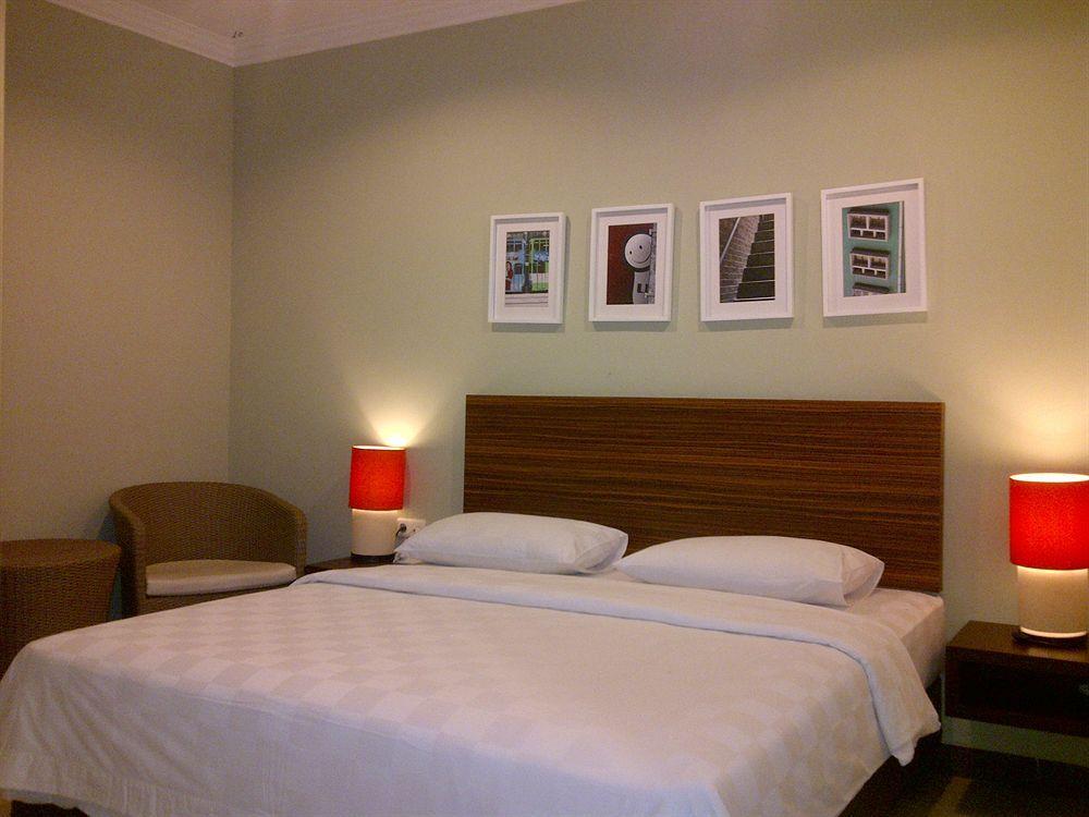 Studio One Thamrin Hotel Jakarta Exterior foto