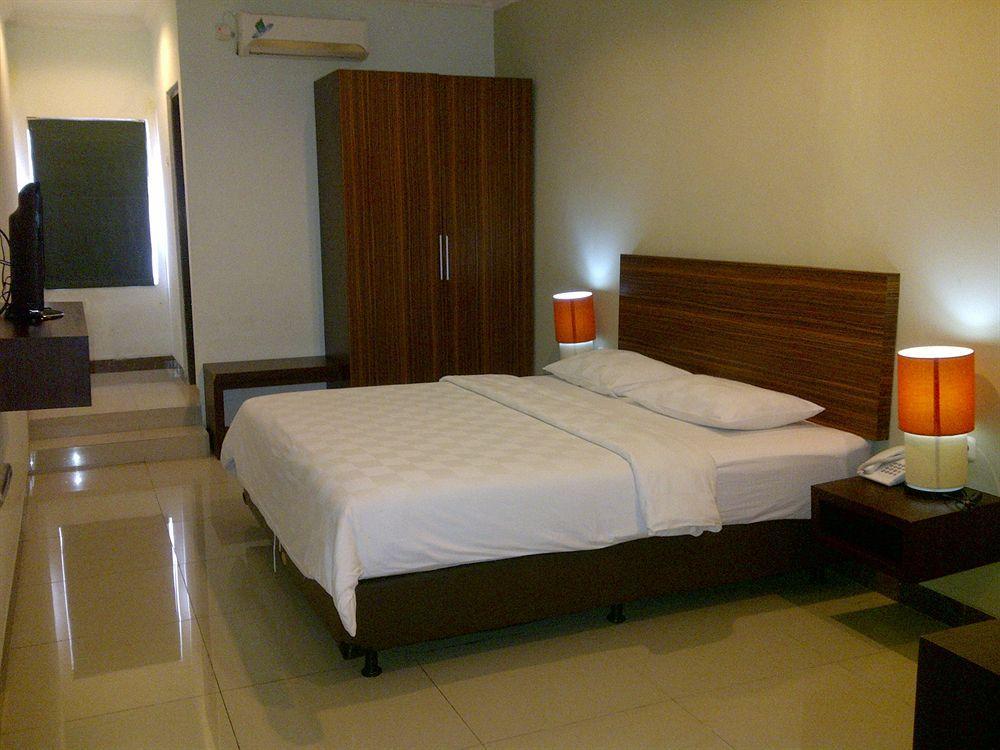 Studio One Thamrin Hotel Jakarta Exterior foto