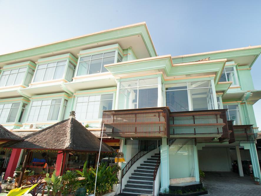 Studio One Thamrin Hotel Jakarta Exterior foto